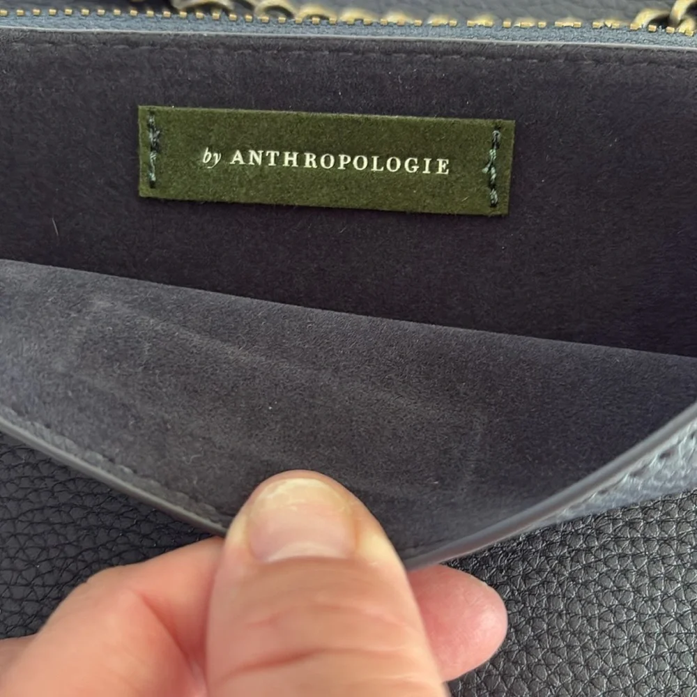 Anthropology navy purse - Picture 5 of 6